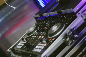 DJ technika
