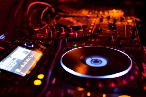 DJ technika
